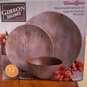 Gibson Home Outdoor Woodfern Dinnerware Set - 12-Piece Set